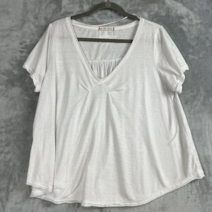 We the Free White Tops V-Neck Short Sleeve Casual  Medium